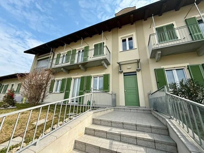 Appartamento quadrilocale in vendita in Via Ferruccio Novo Montà, Monta