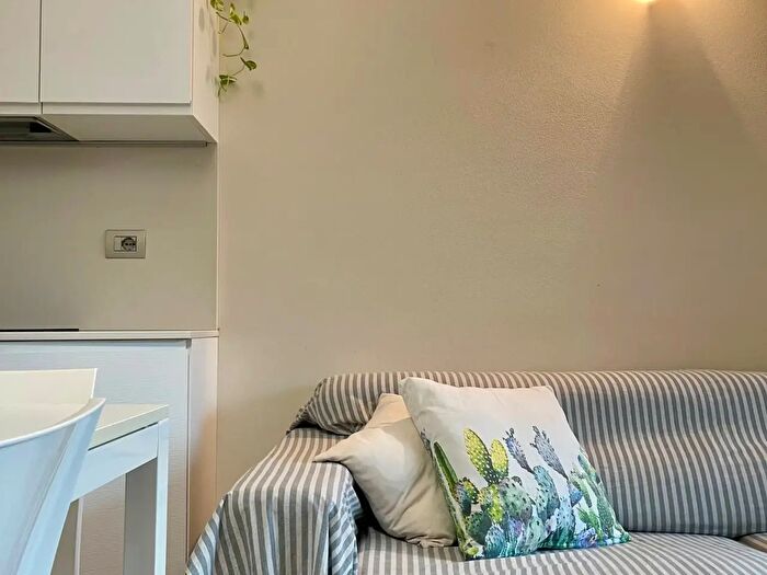 Appartamento bilocale in affitto in Viale Tanara, Parma