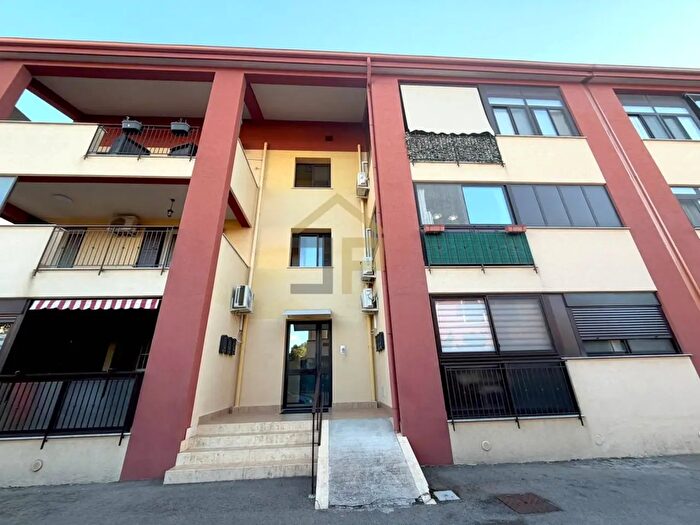 Appartamento quadrilocale in vendita in Via Trieste, Palermo