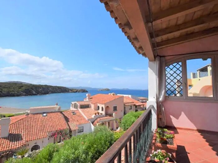 Appartamento quadrilocale in vendita in Arzachena