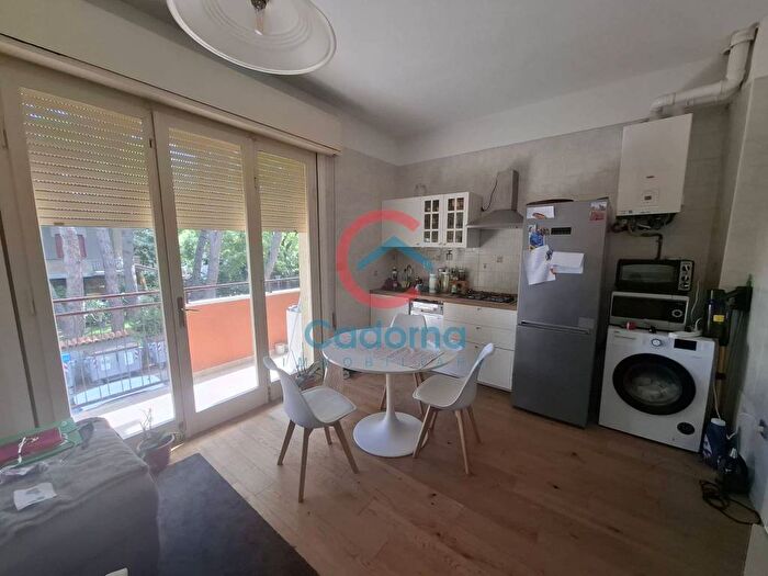 Appartamento trilocale in vendita in Viale Aspromonte, Centro, Cervia