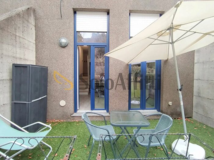 Appartamento bilocale in affitto in Via a Manzoni, Valmadrera