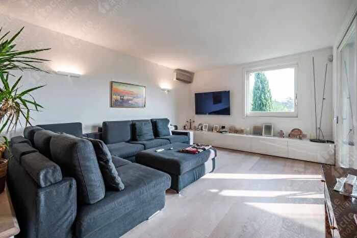 Casa con 6 locali in vendita in Castel San Pietro Terme Bo Italia, Castel San Pietro Terme