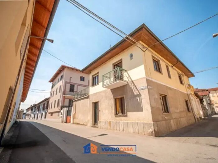 Casa con 5 locali in vendita in Via Don Vincenzo Ropolo, Villafranca Piemonte
