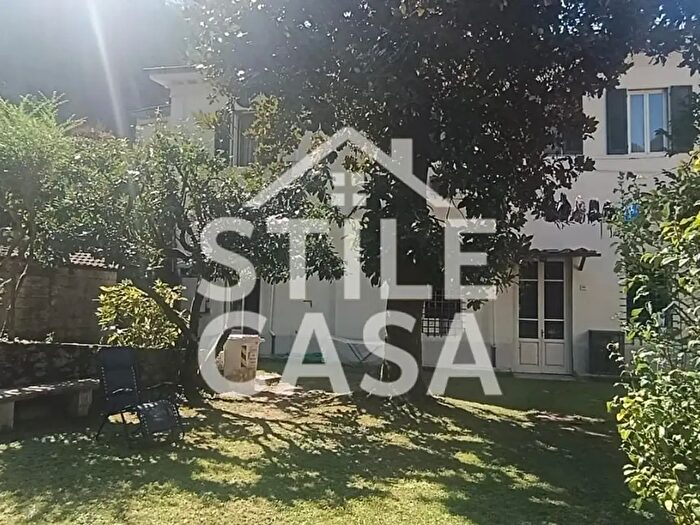 Casa con 14 locali in vendita in Bagni di Lucca Lu, Bagni Di Lucca