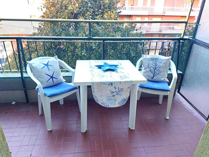 Appartamento bilocale in affitto in Piazza della Vittoria, Centro, Pietra Ligure