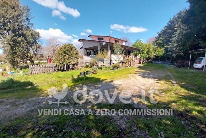 Casa trilocale in vendita in Contrada Colle Pastora, Artena