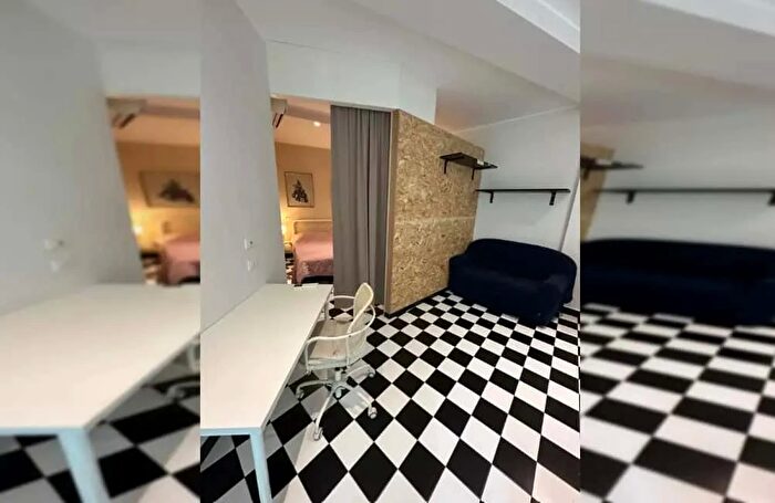 Appartamento monolocale in affitto in Via Privata Chioggia, Milano