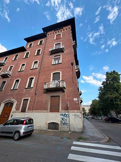 Appartamento quadrilocale in affitto in Via Alfonso La Marmora, Crocetta, Torino