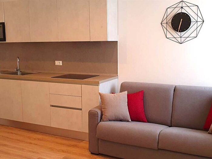 Appartamento bilocale in affitto in PIAZZA NOVEMBRE, Centro, Povegliano Veronese