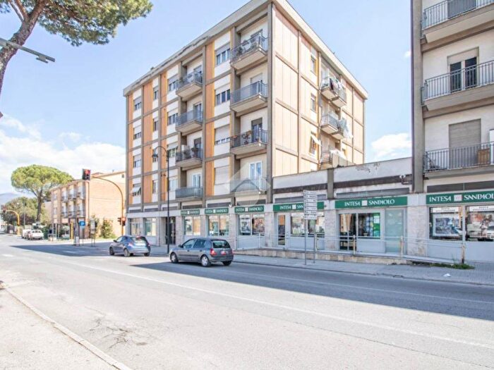 Appartamento quadrilocale in affitto in Piazza Repubblica, Rieti