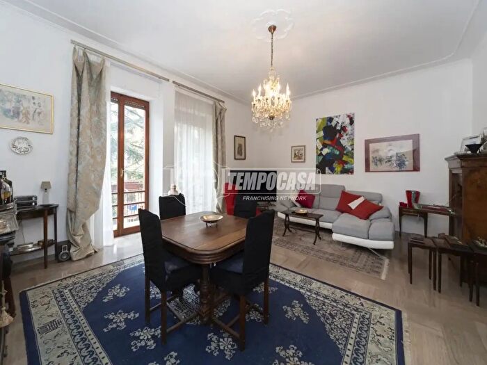 Appartamento con 5 locali in vendita in Via Claudio Monteverdi, Perugia