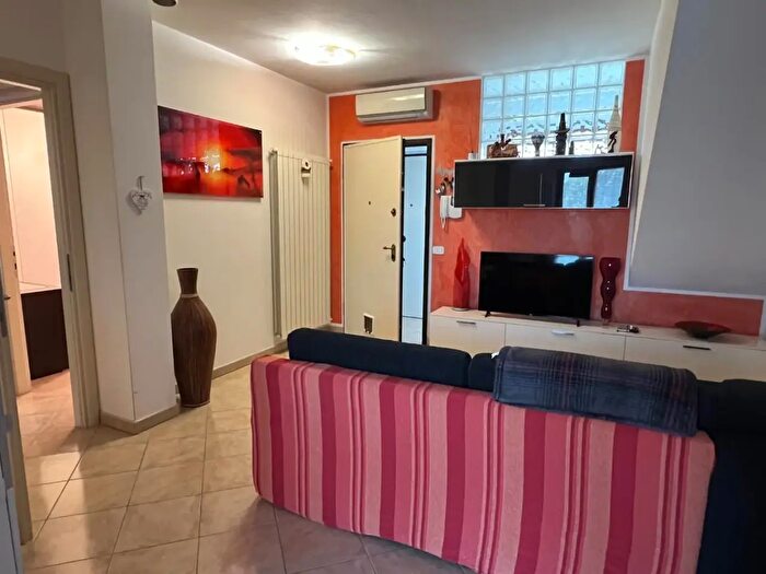 Appartamento con 7 locali in vendita in a Flavio Torello Baracchini, Massa