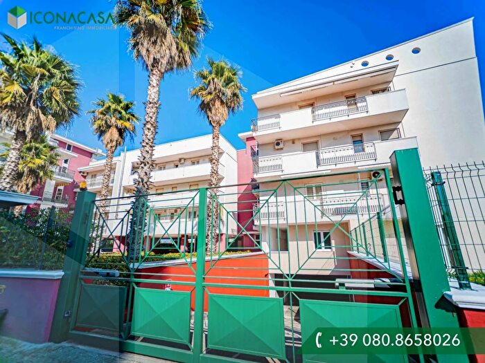 Appartamento trilocale in vendita in Via SantAgostino, Bitetto