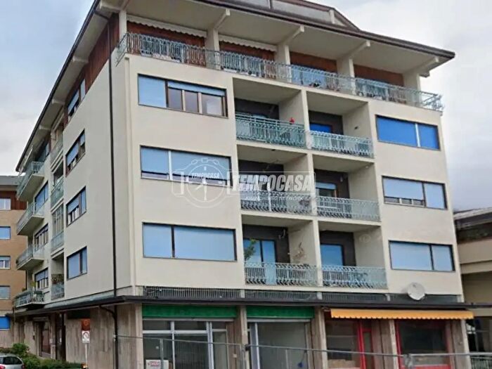 Appartamento con 5 locali in vendita in Via Gregorio XVI, Belluno