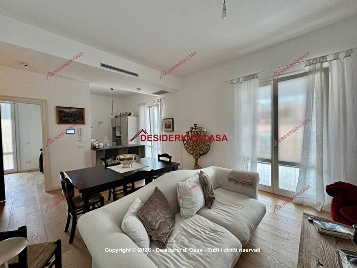 Appartamento con 5 locali in affitto in Via Simone Cuccia, Libertà Villabianca, Palermo