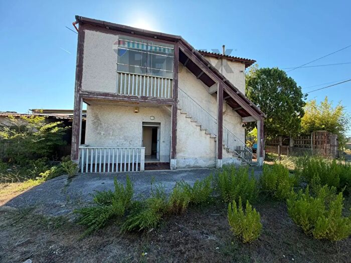 Appartamento trilocale in vendita in Via Mediana Snc, Aprilia