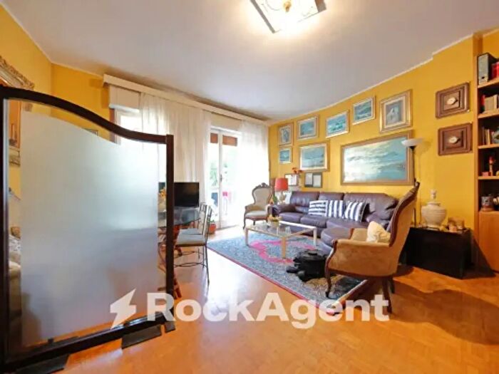 Appartamento trilocale in vendita in Via Castagneto, Camogli