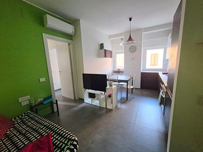 Appartamento trilocale in vendita in Via Montebello, San Benedetto Del Tronto