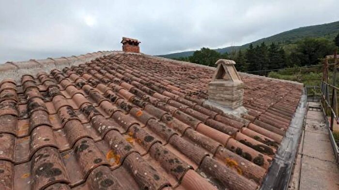 Casa con 6 locali in vendita in Località Cantagallina Alta, Castiglione Del Lago
