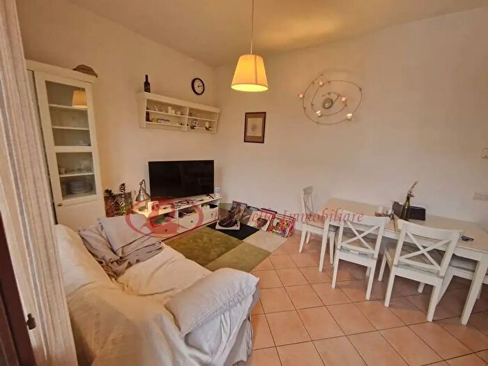 Appartamento bilocale in vendita in Via Filadelfia, Firenze