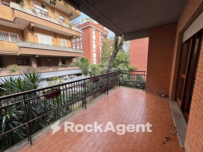 Appartamento trilocale in affitto in Via Sanzeno, Cortina dAmpezzo, Roma