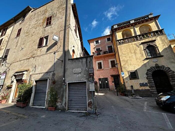 Appartamento quadrilocale in vendita in Piazza del Popolo, Orte