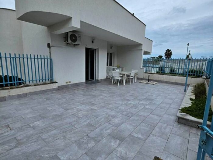 Appartamento trilocale in affitto in Passaggio Delle Ginestre, Isola delle Femmine