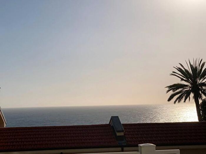 Appartamento con 6 locali in vendita in Via delle Palme, Ospedaletti