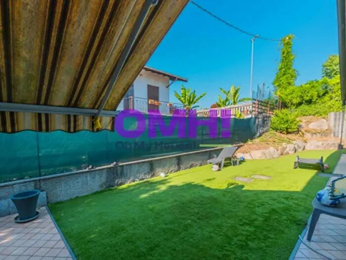 Appartamento quadrilocale in vendita in Via del Monte, Vergiate