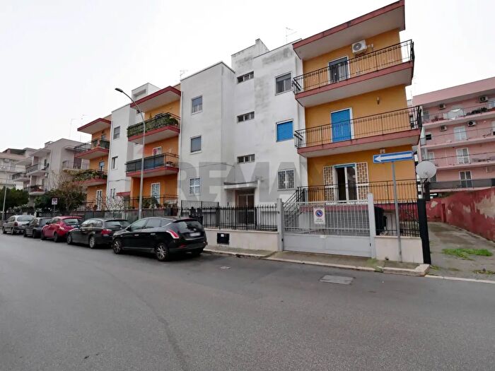 Appartamento quadrilocale in vendita in Via Leonardo da Vinci, Valenzano