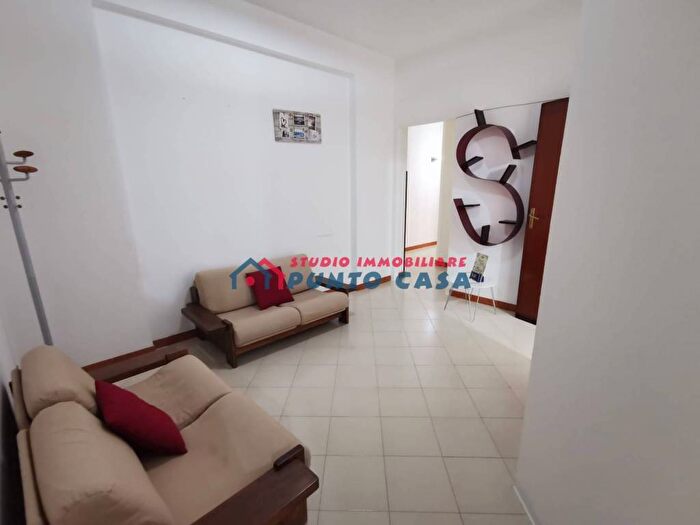 Appartamento trilocale in affitto in Via Virgilio, Centro, Trapani