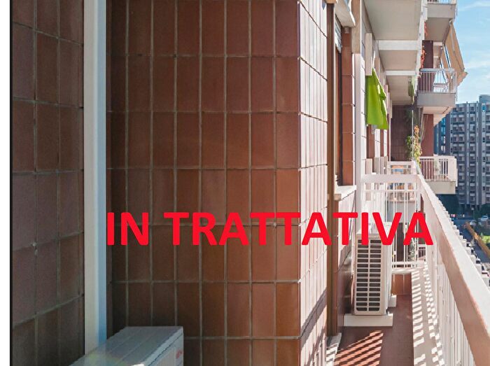 Appartamento quadrilocale in vendita in Via Castellino, Torino