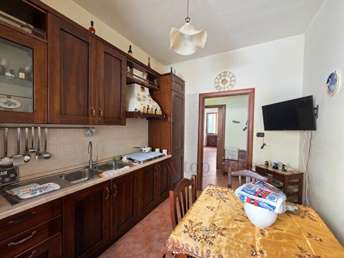 Appartamento bilocale in affitto in Via Vecchia San Gennaro, Pozzuoli Alta, Pozzuoli
