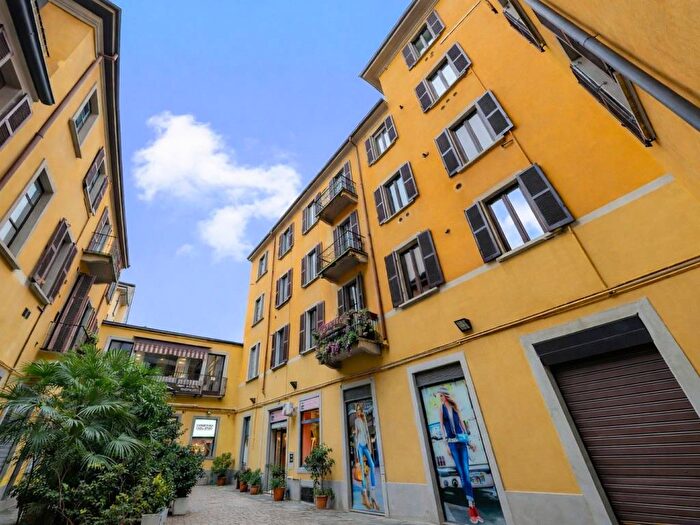 Appartamento bilocale in affitto in Piazza Lima, Buenos Aires, Milano