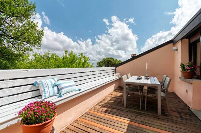 Appartamento con 6 locali in vendita in Bologna