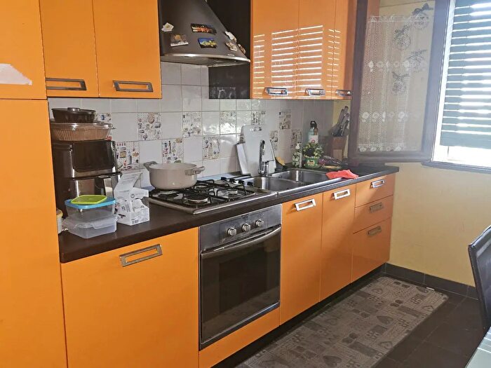 Appartamento quadrilocale in vendita in Via Cavour, Este
