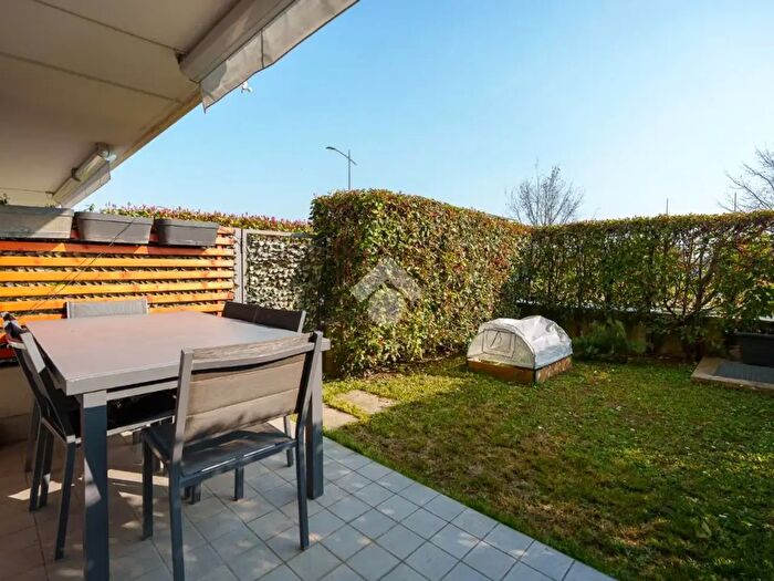 Appartamento trilocale in vendita in Via Santa Maddalena di Canossa, Treviglio