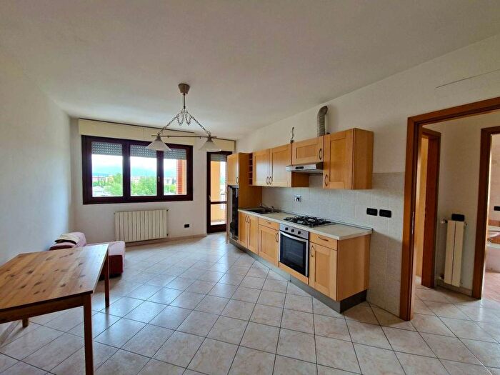 Appartamento bilocale in affitto in via del granchio, Peretola, Firenze