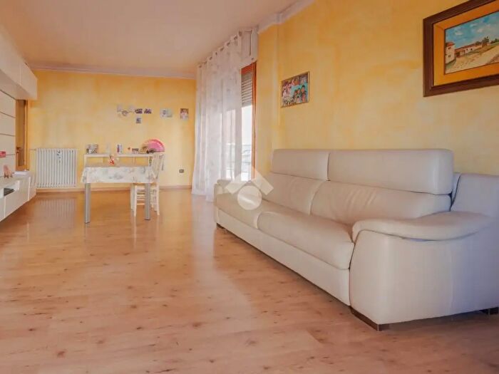 Appartamento quadrilocale in vendita in Via Francesco Ferrer, Citta' Di Castello