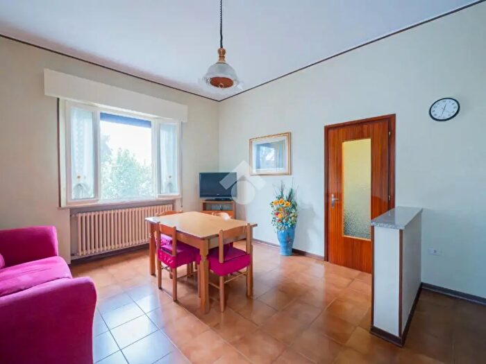 Casa quadrilocale in vendita in Viale della Repubblica, Gonzaga