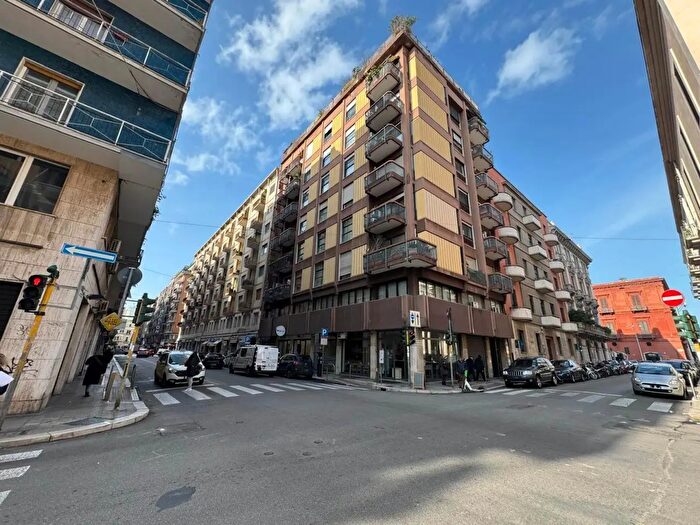 Appartamento bilocale in vendita in Via Marchese di Montrone, Bari