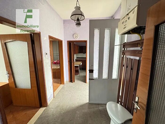 Appartamento bilocale in vendita in Via Crescini, Padova