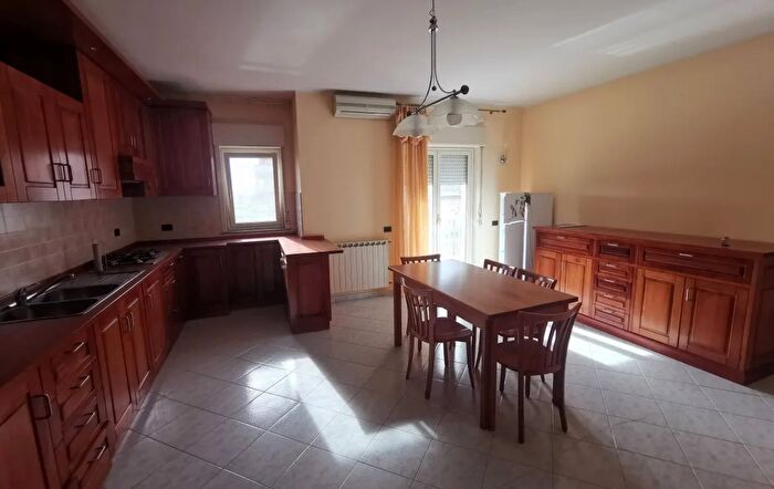 Appartamento con 5 locali in vendita in Giarre