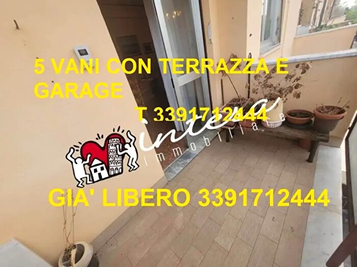 Appartamento con 5 locali in vendita in Razio Gentileschi, Pisa