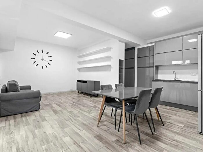 Appartamento bilocale in vendita in Via Binda, Milano