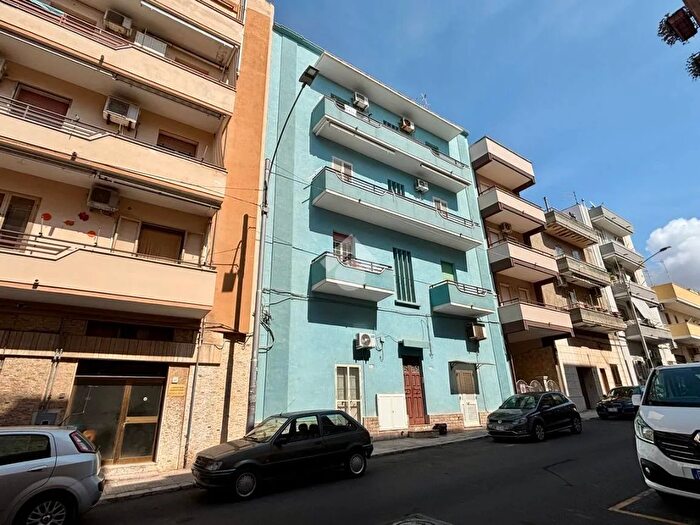 Appartamento con 5 locali in vendita in Via Acquedotto, Gallipoli