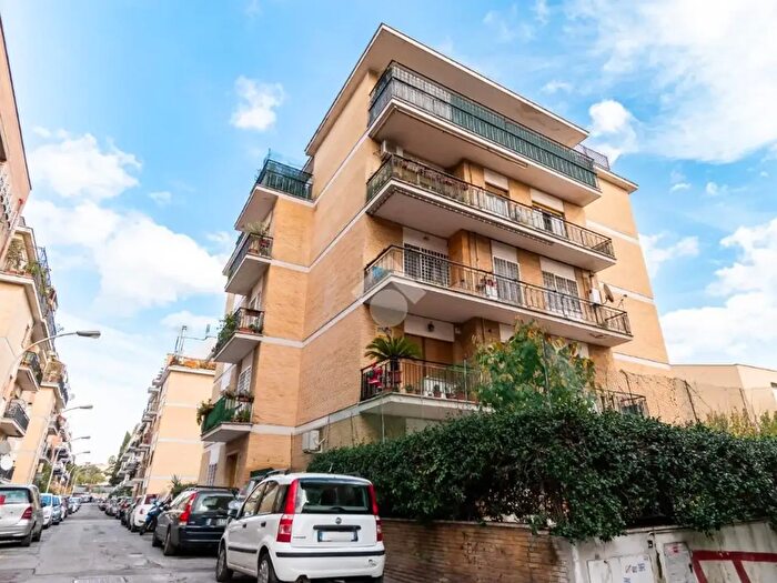 Appartamento bilocale in affitto in Via Dego, Roma