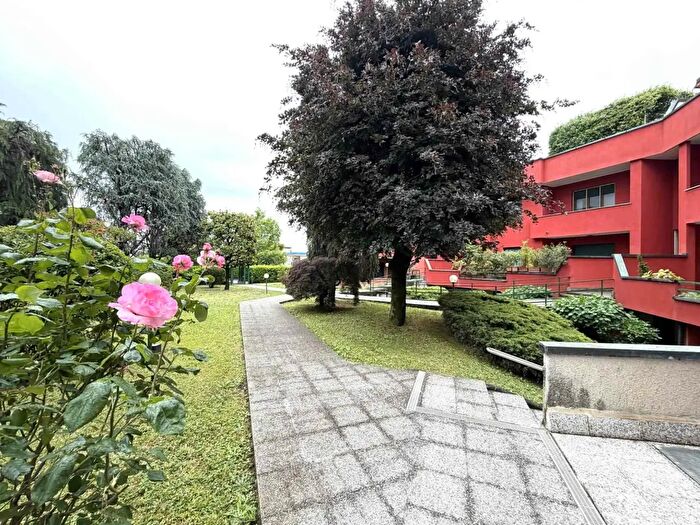 Appartamento trilocale in vendita in Pieve Emanuele