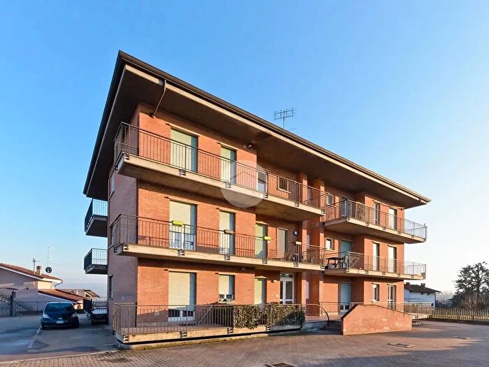 Appartamento bilocale in vendita in Via Bra, Cherasco